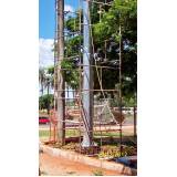 poste de aço cônico contínuo curvo simples Mauá